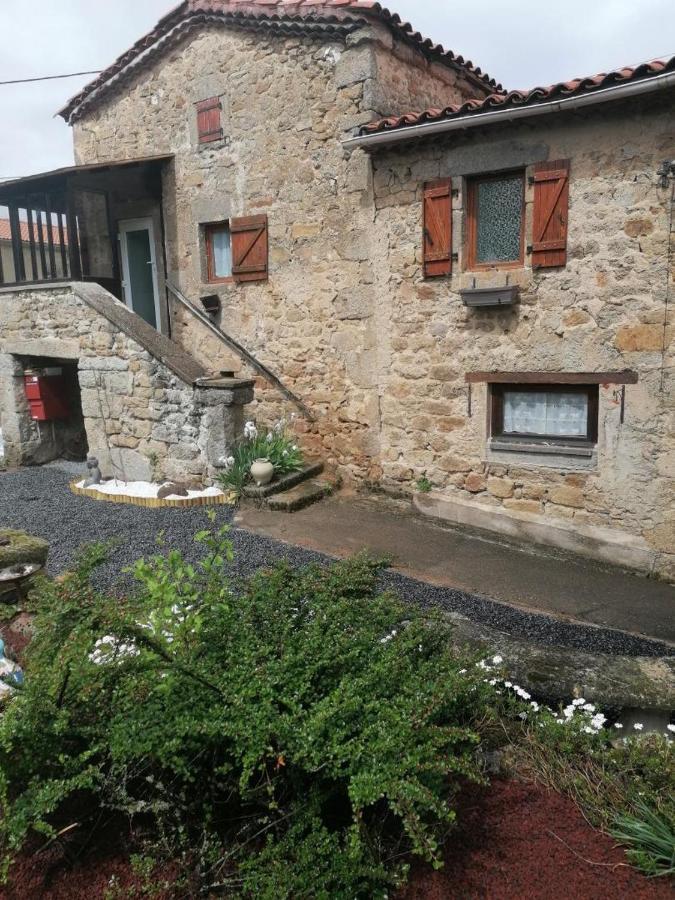 Chambre D'Hote De La Petite Toscane D'Auvergne Bed and Breakfast Isserteaux Εξωτερικό φωτογραφία